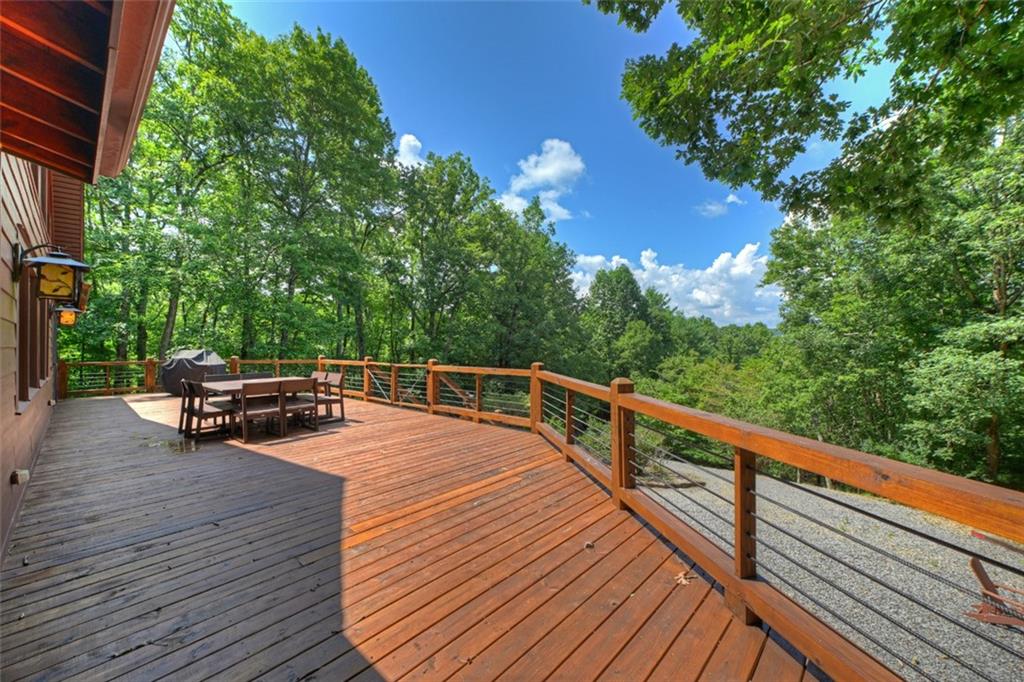 85 Squirrel Chase Property Photo 13