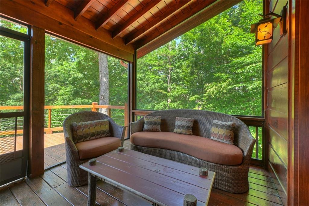 85 Squirrel Chase Property Photo 15