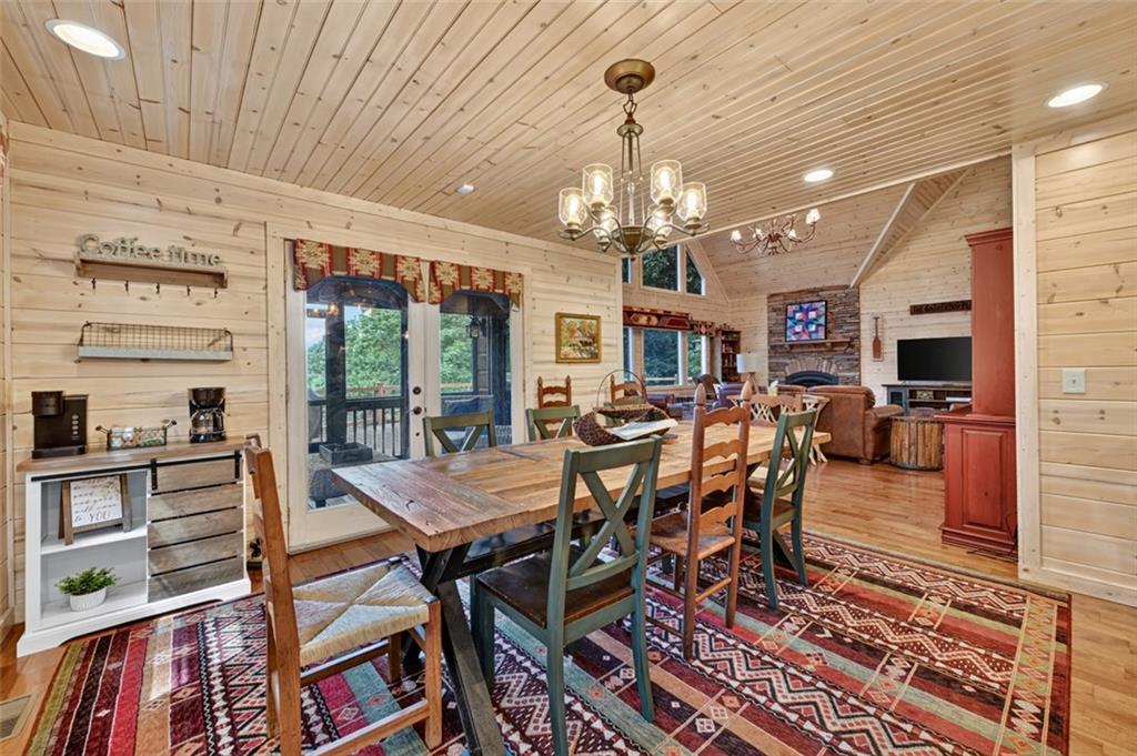 85 Squirrel Chase Property Photo 26