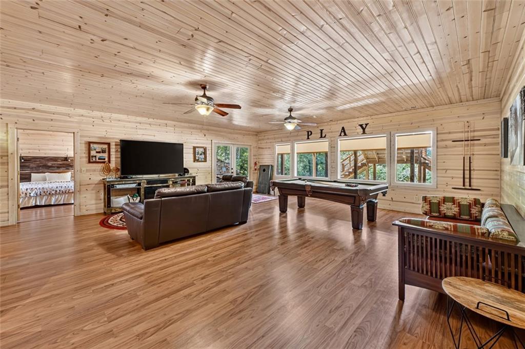 85 Squirrel Chase Property Photo 49