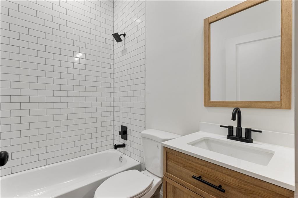 360 Ponce De Leon Avenue Ne Unit 2 Property Photo 14