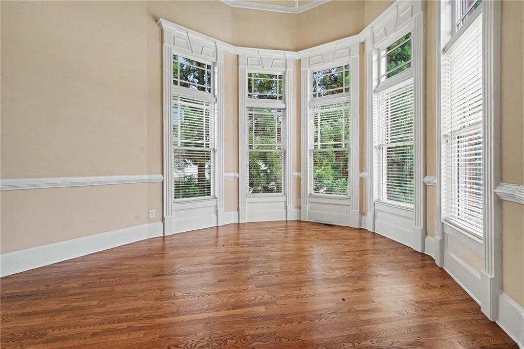 2435 Retreat Point Parkway Property Photo 6