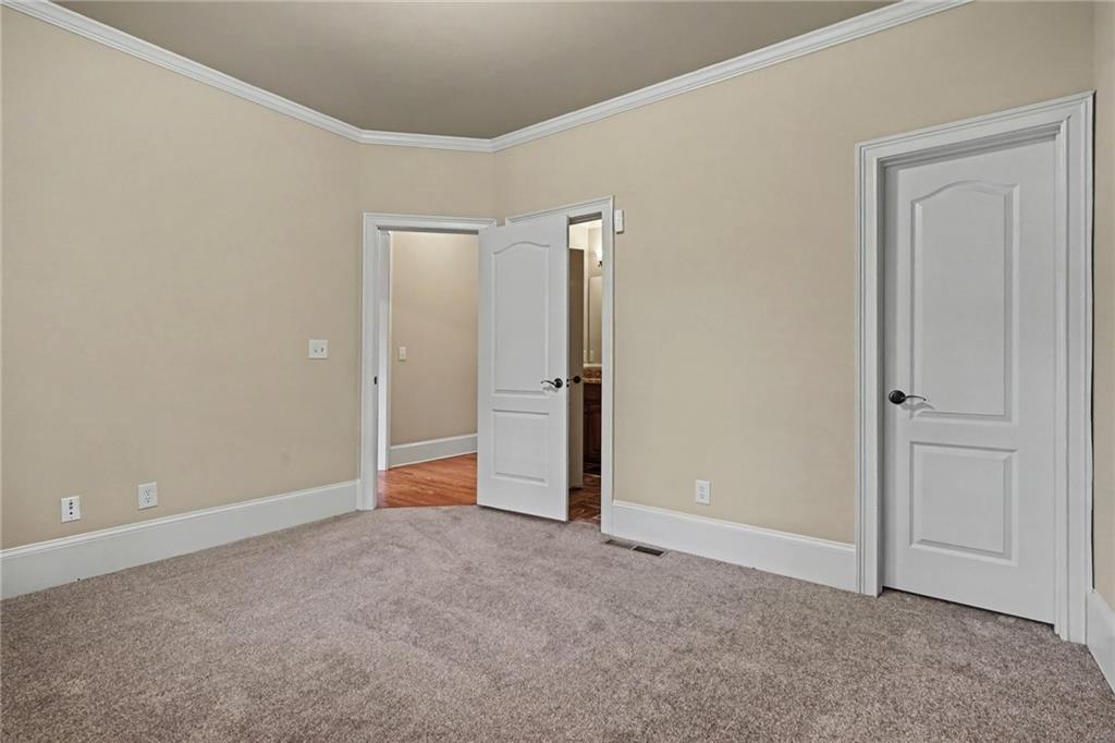 2435 Retreat Point Parkway Property Photo 35