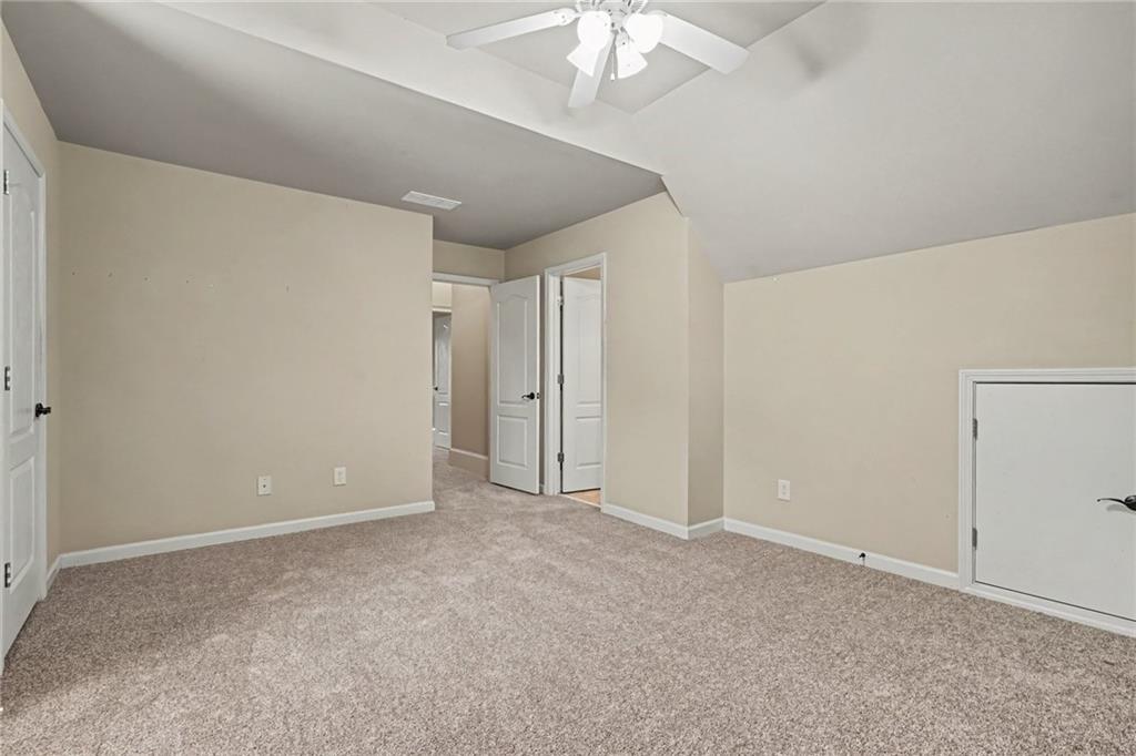 2435 Retreat Point Parkway Property Photo 40