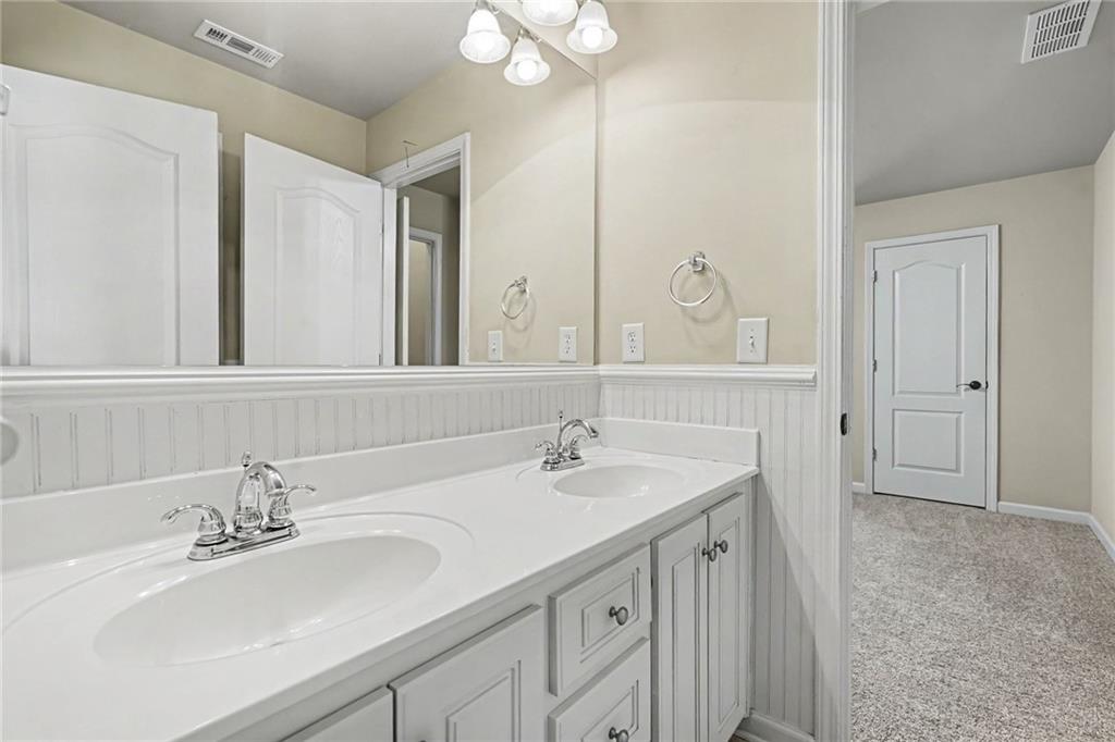 2435 Retreat Point Parkway Property Photo 47