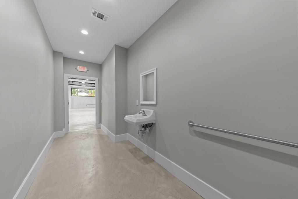 7820300 Property Photo 13
