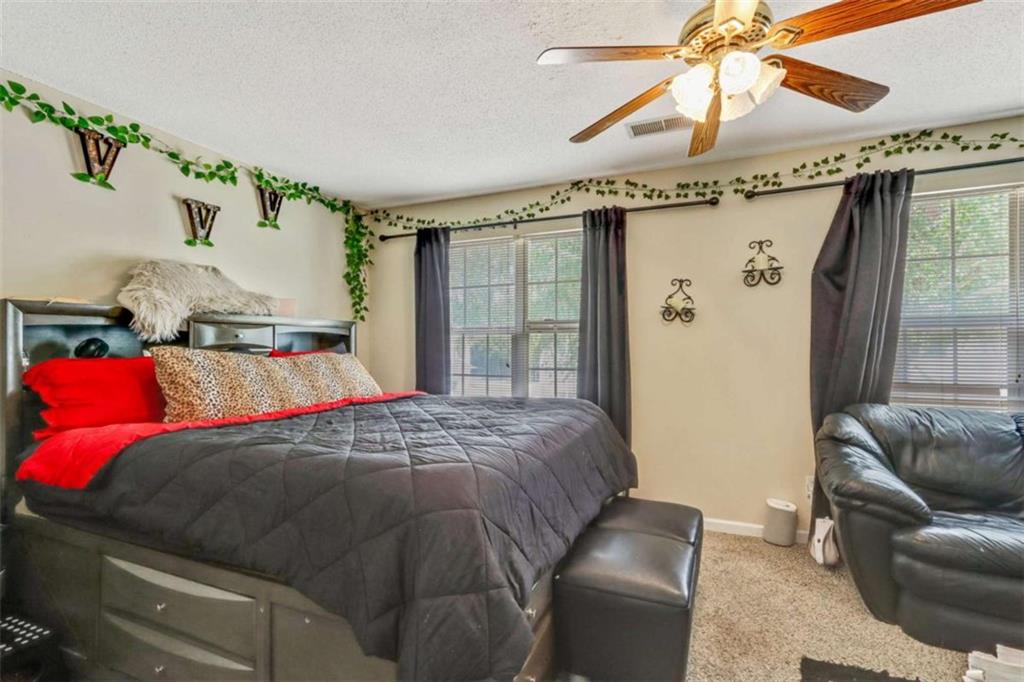 6964 Gallant Circle Property Photo 8