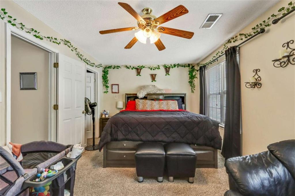 6964 Gallant Circle Property Photo 10
