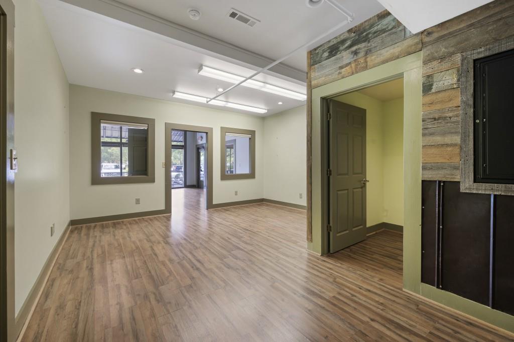 7820362 Property Photo 17