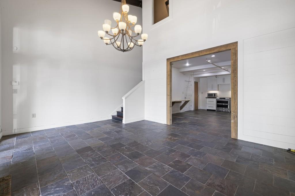 7820362 Property Photo 21