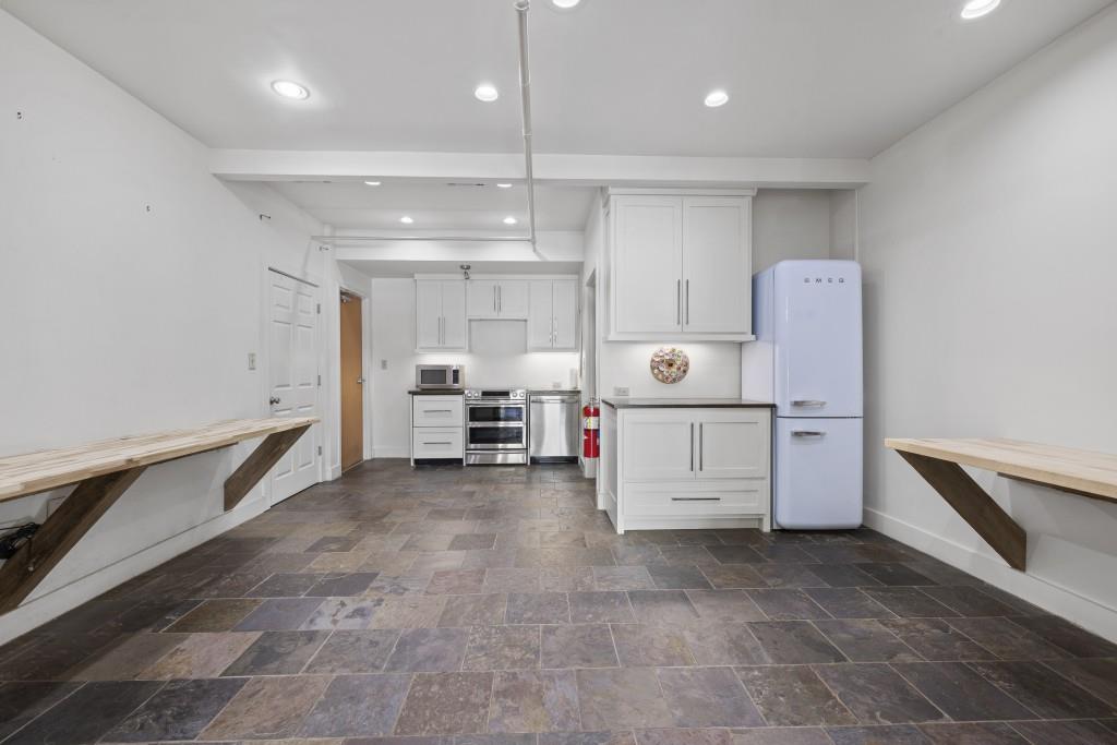 7820362 Property Photo 26