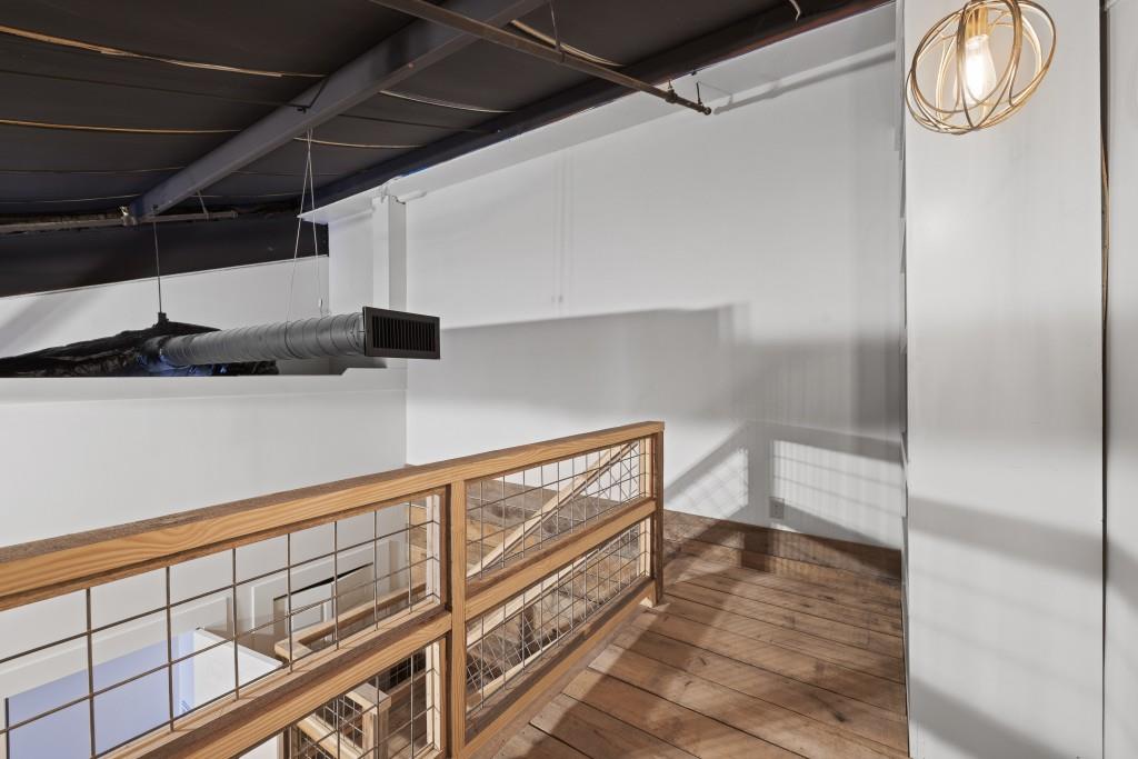 7820362 Property Photo 32