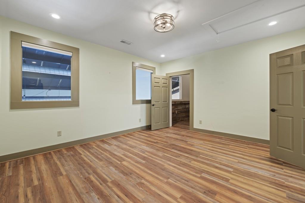 7820362 Property Photo 34