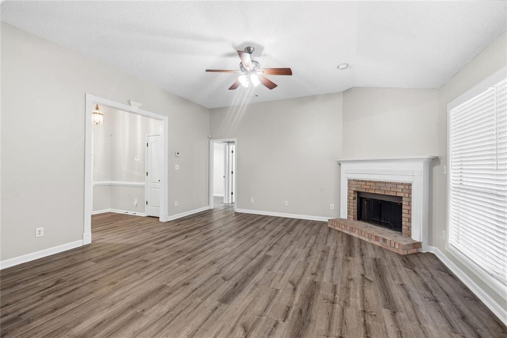 7820384 Property Photo 6