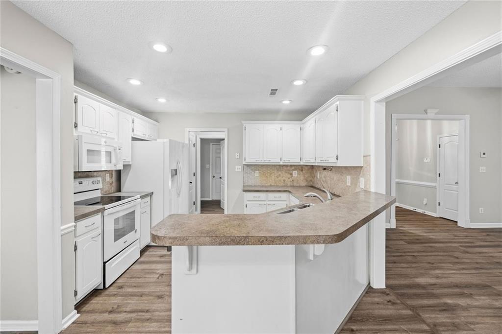 7820384 Property Photo 9
