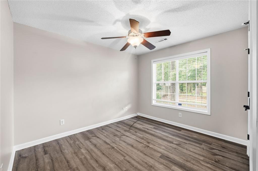 7820384 Property Photo 15