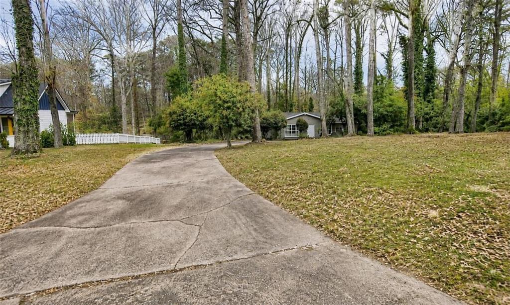 1900 Harts Mill Road Property Photo 1