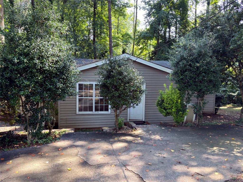 1900 Harts Mill Road Property Photo 4