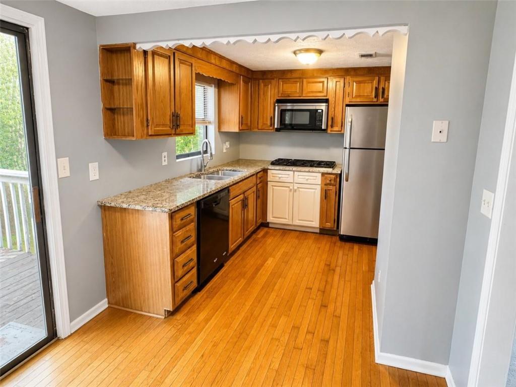 1900 Harts Mill Road Property Photo 8