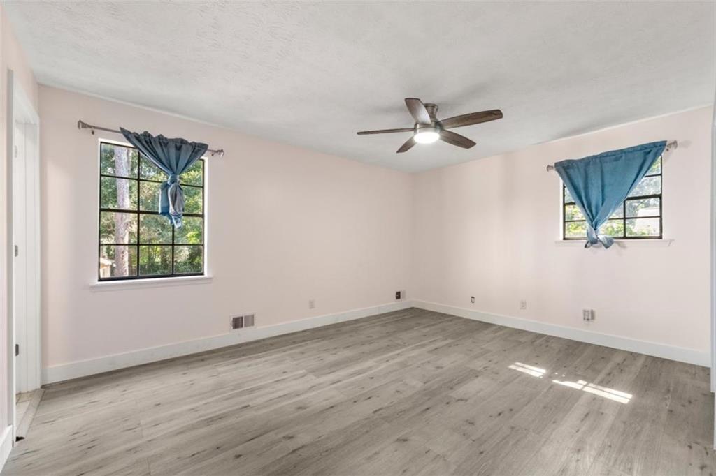 104 Park Place Property Photo 20