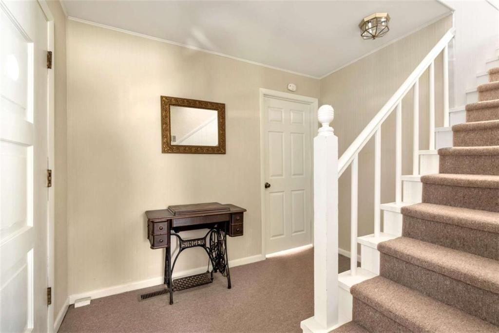 4041 Ada Street Property Photo 10