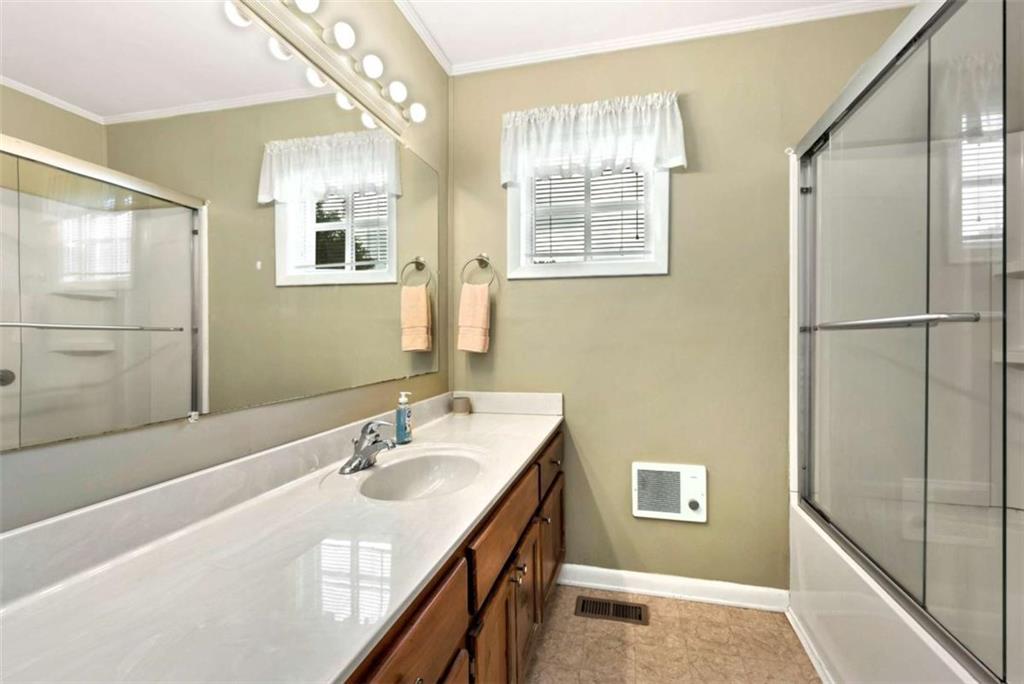 4041 Ada Street Property Photo 27