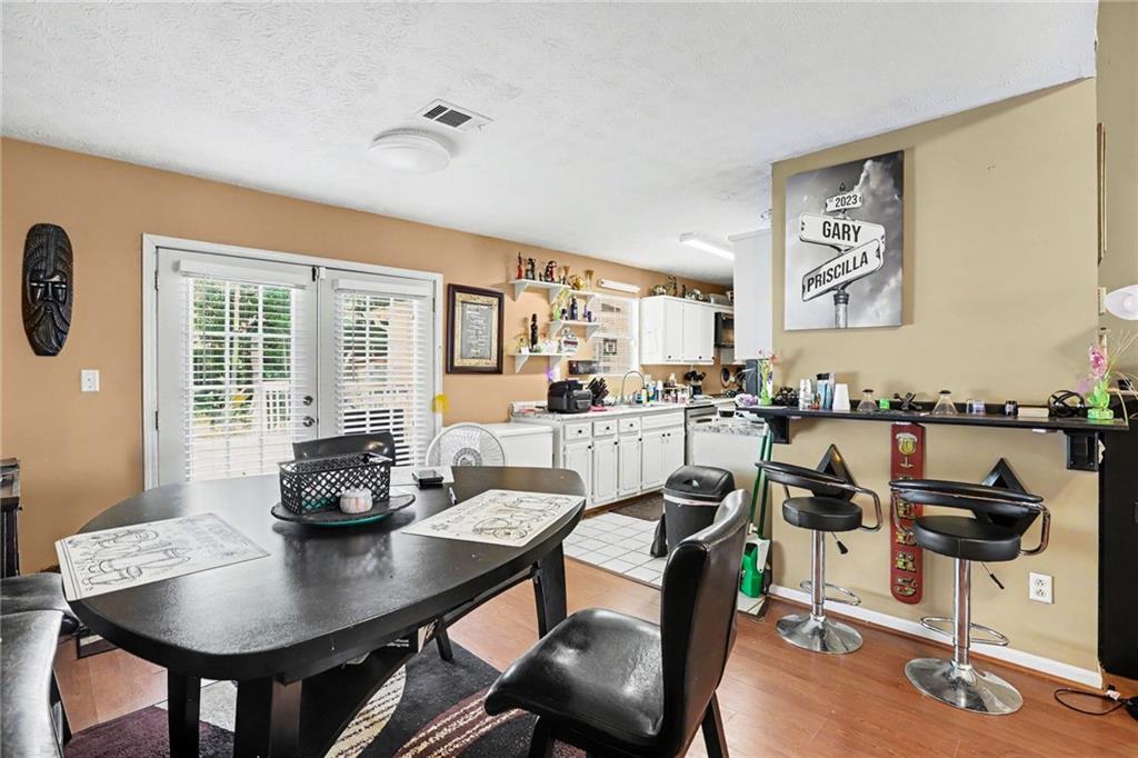 2805 Robinson Wood Drive Property Photo 10