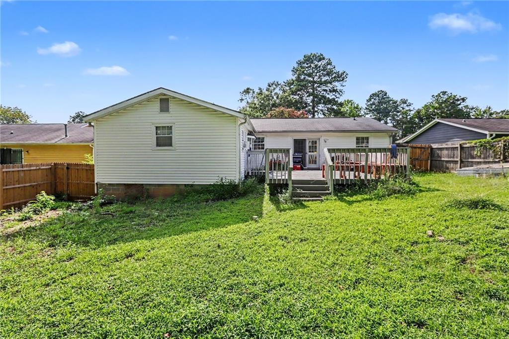2805 Robinson Wood Drive Property Photo 27