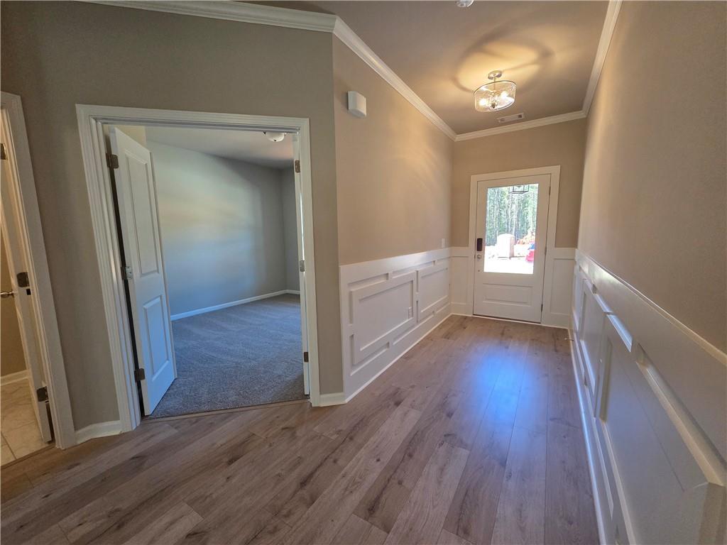 374 Meadows Drive Property Photo 7