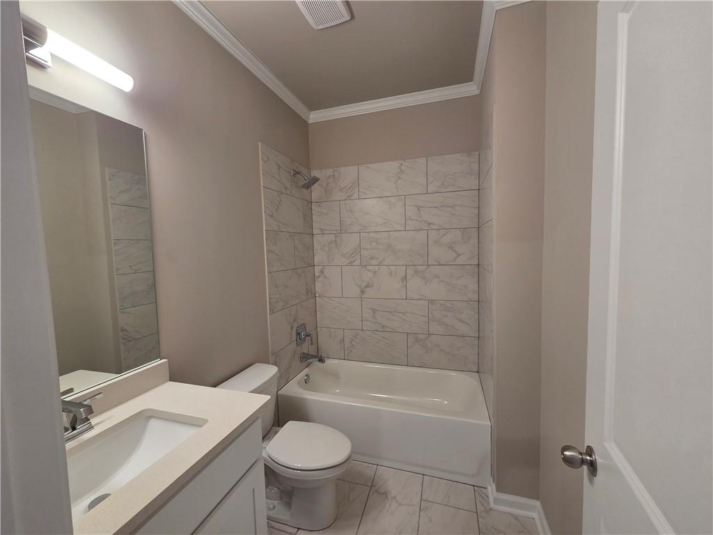 374 Meadows Drive Property Photo 10