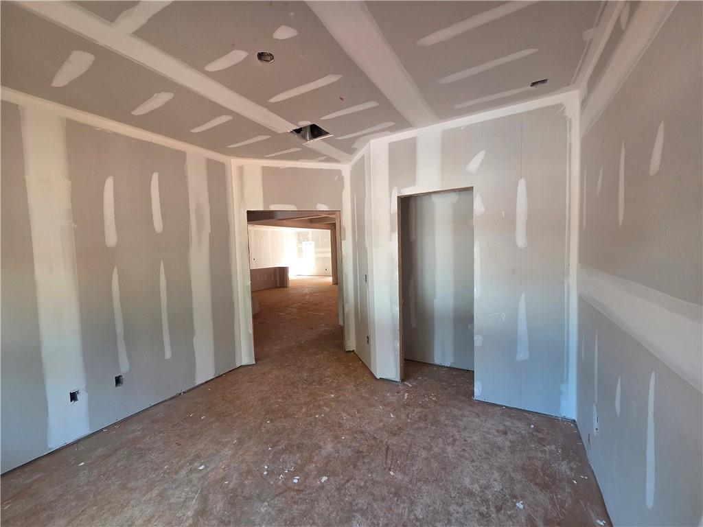 374 Meadows Drive Property Photo 14