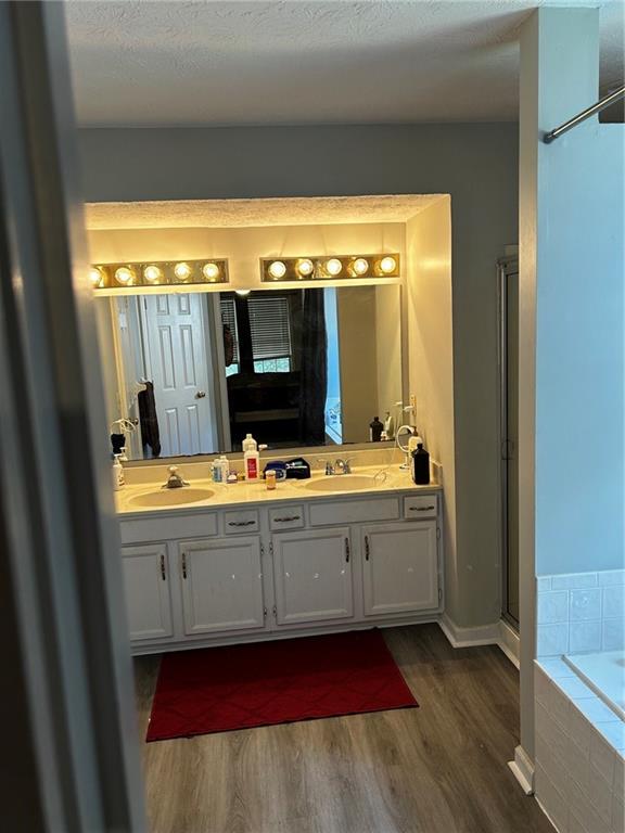 4949 Penscot Way Property Photo 23