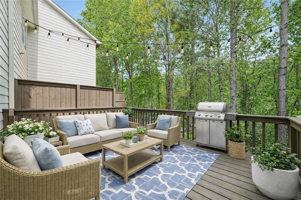 1305 Liberty Parkway Nw Property Photo 2
