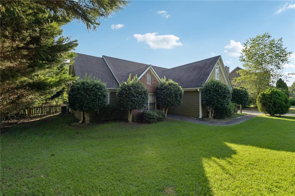 2084 Green Gate Place Property Photo 2