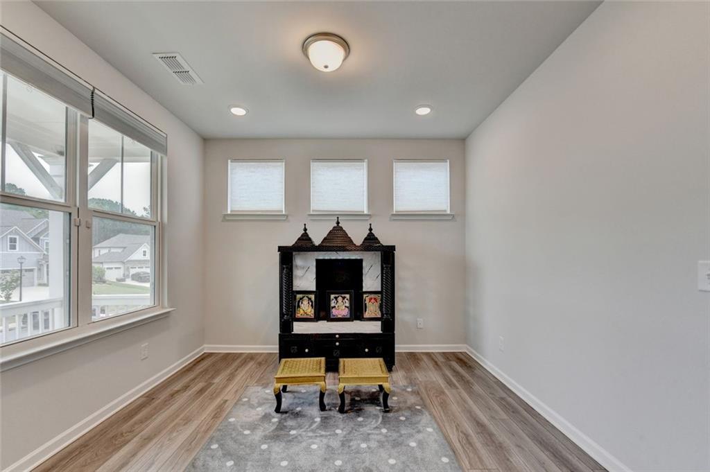 4665 Shipley Avenue Property Photo 10