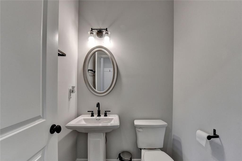 4665 Shipley Avenue Property Photo 34
