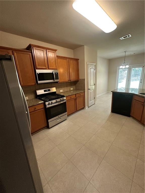 571 Collingsworth Lane Property Photo 3