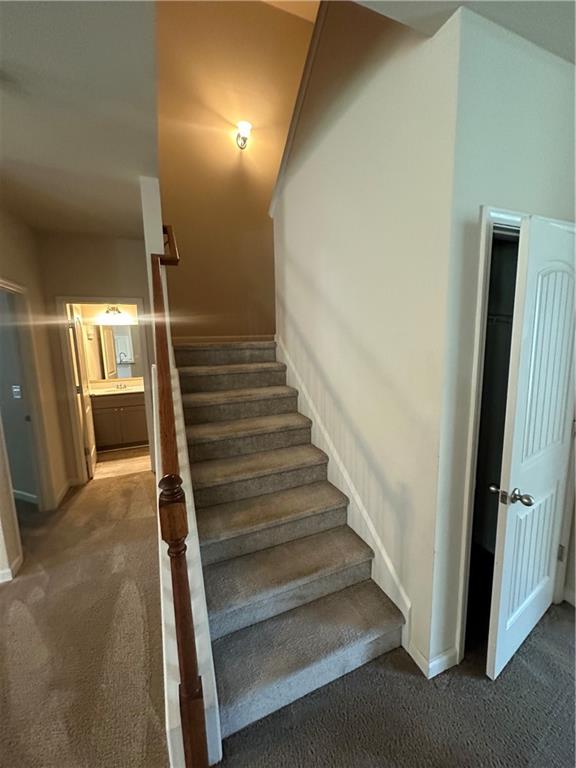 571 Collingsworth Lane Property Photo 9