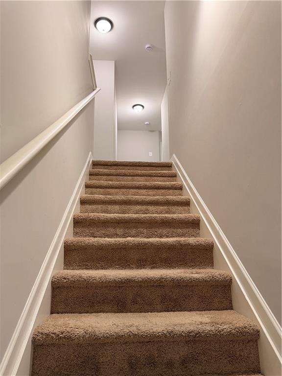 559 Madison Park Drive Property Photo 27