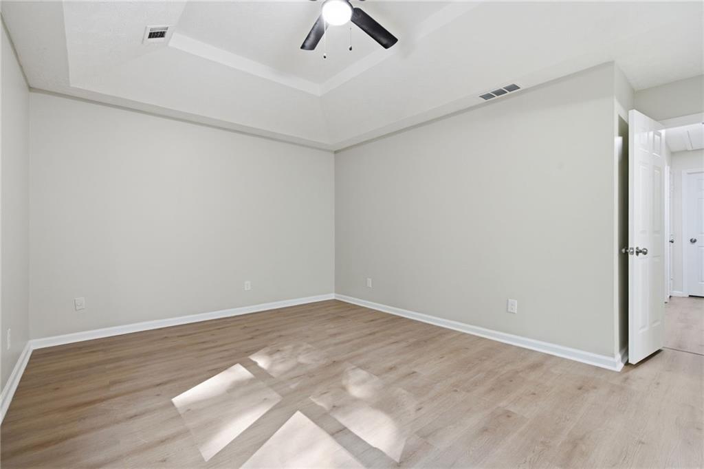 4891 Lake Forest Drive Se Property Photo 16