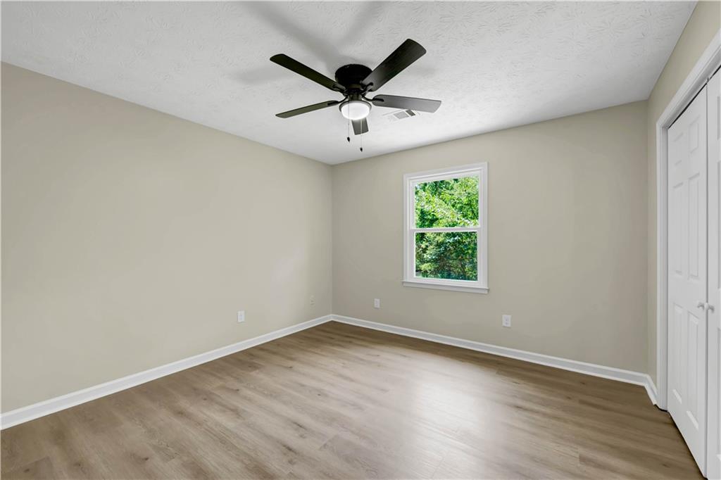 4891 Lake Forest Drive Se Property Photo 19