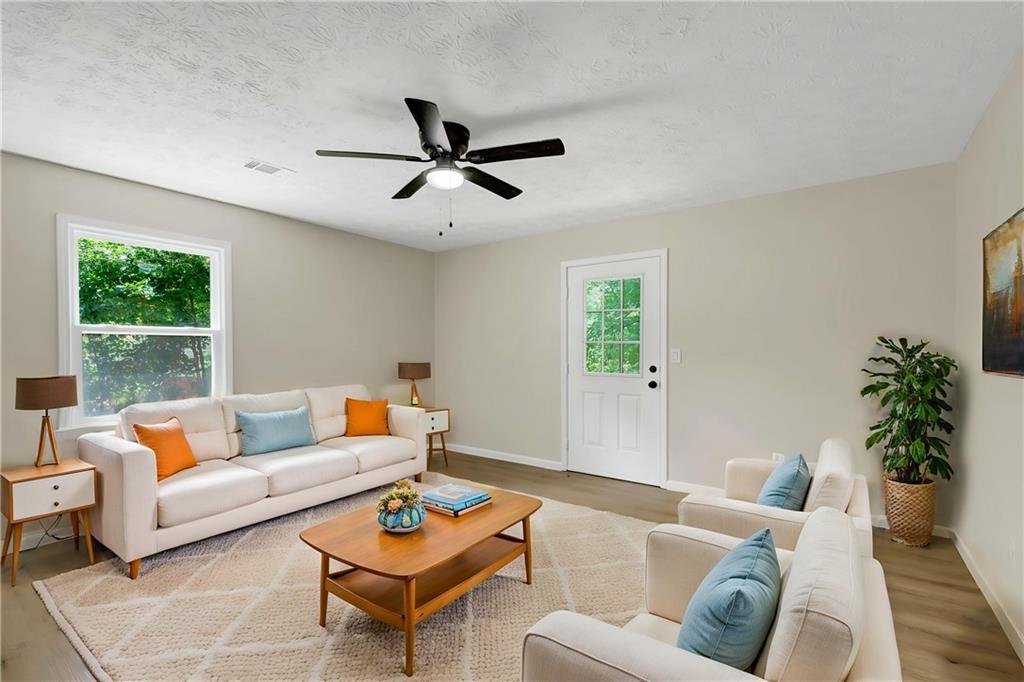 4891 Lake Forest Drive Se Property Photo 25