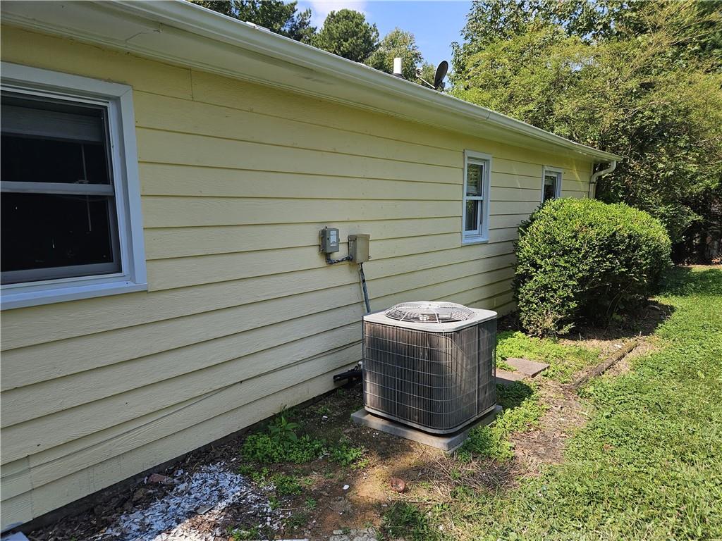 219 Heritage Way Property Photo 5