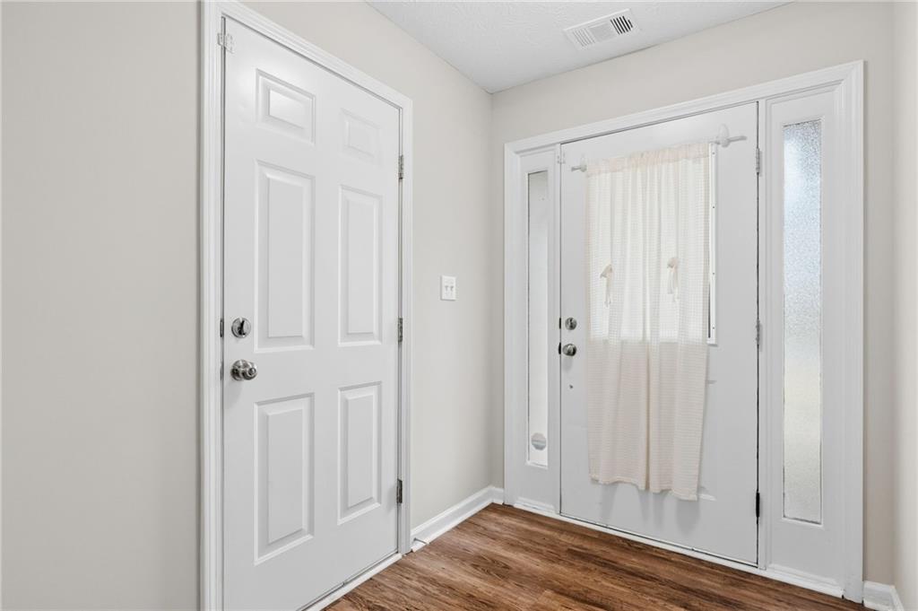 3260 Ennfield Lane Property Photo 3