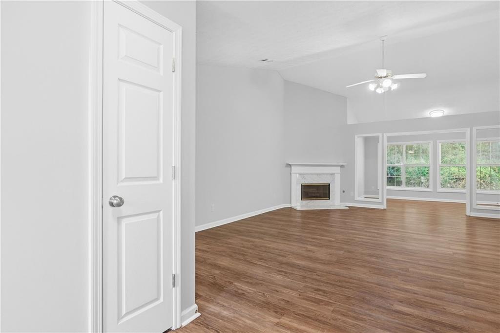 3260 Ennfield Lane Property Photo 4