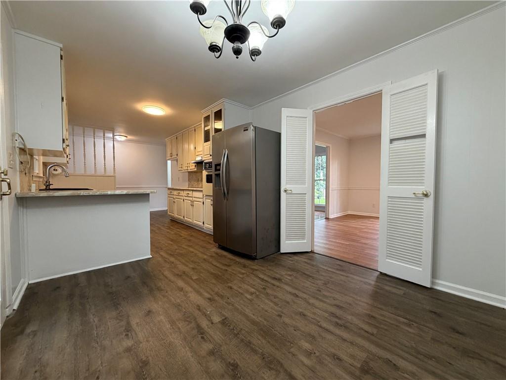 4254 Burleigh Drive Property Photo 7