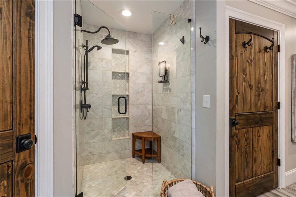 4886 Propes Drive Property Photo 35