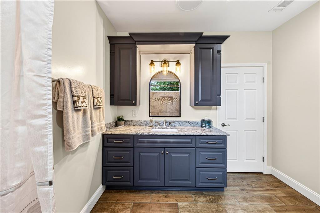 3289 Brooksong Way Property Photo 24