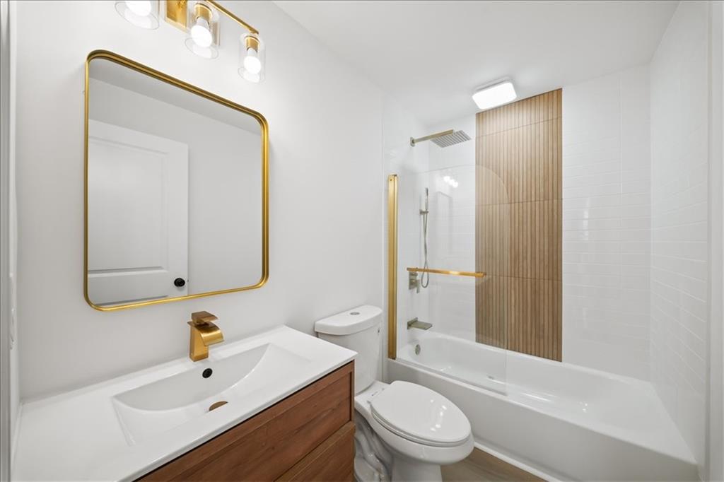 242 Ormond Street Sw Property Photo 10