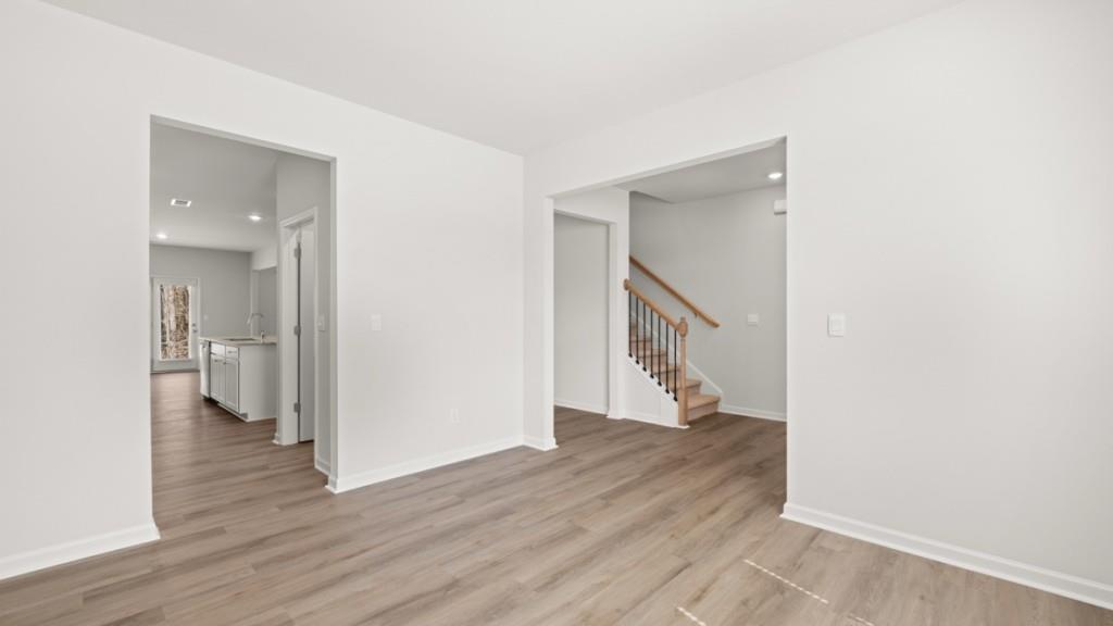 6029 Airedale Drive Property Photo 5